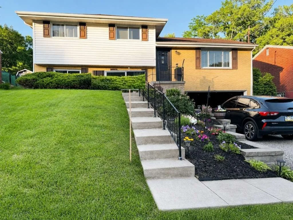 Photo of 222 McKenzie Dr