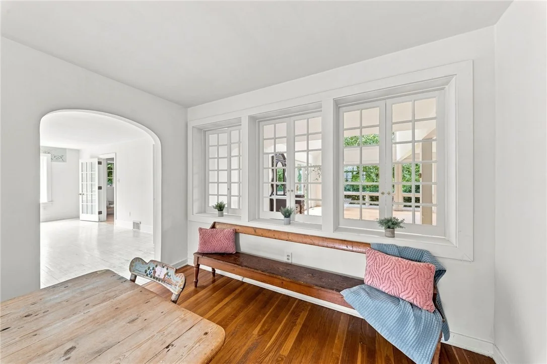 Photo of 2359 James Drive