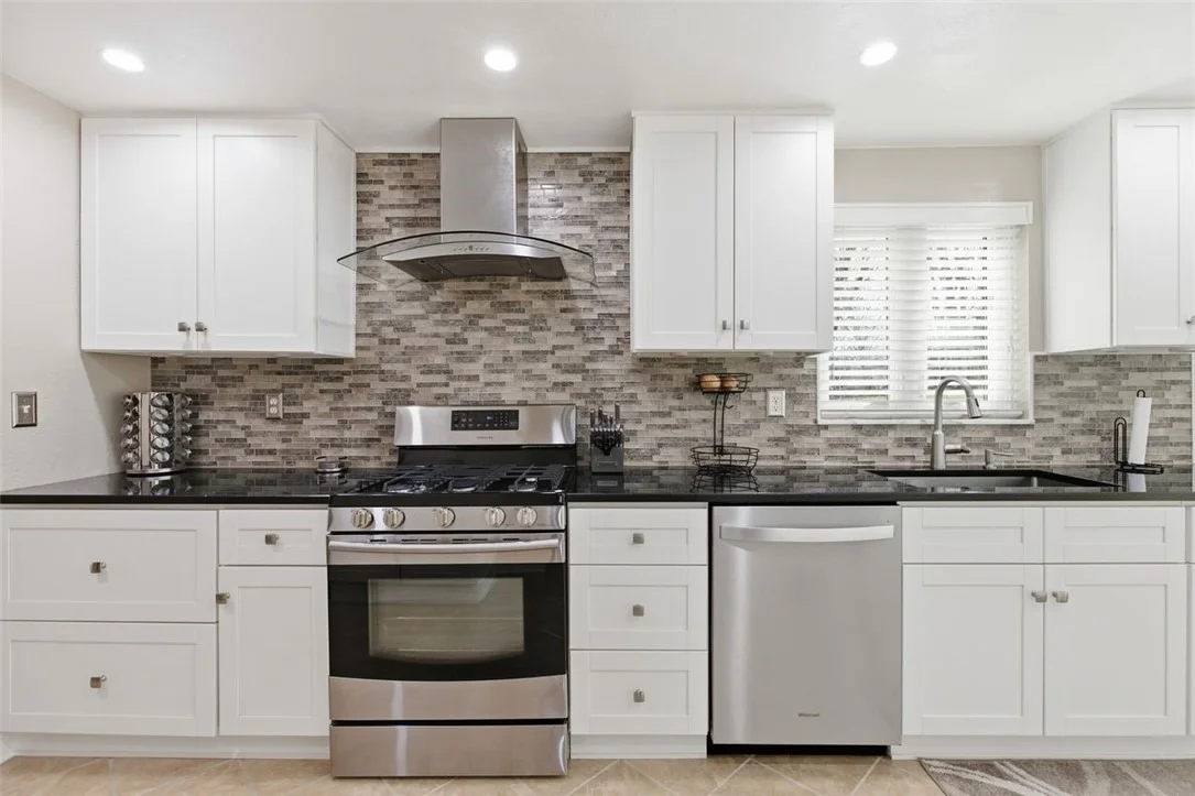 Photo of 120 Crestview Mnr