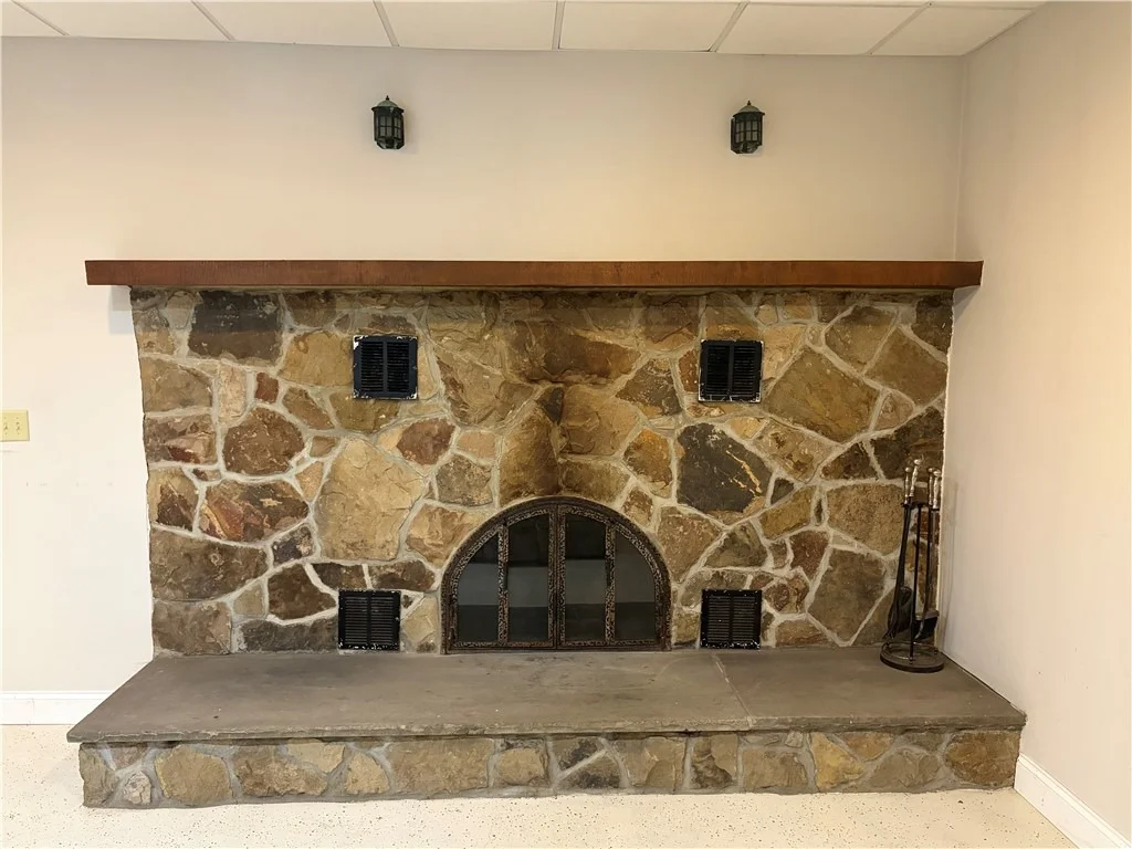 Photo of 902 Central Dr
