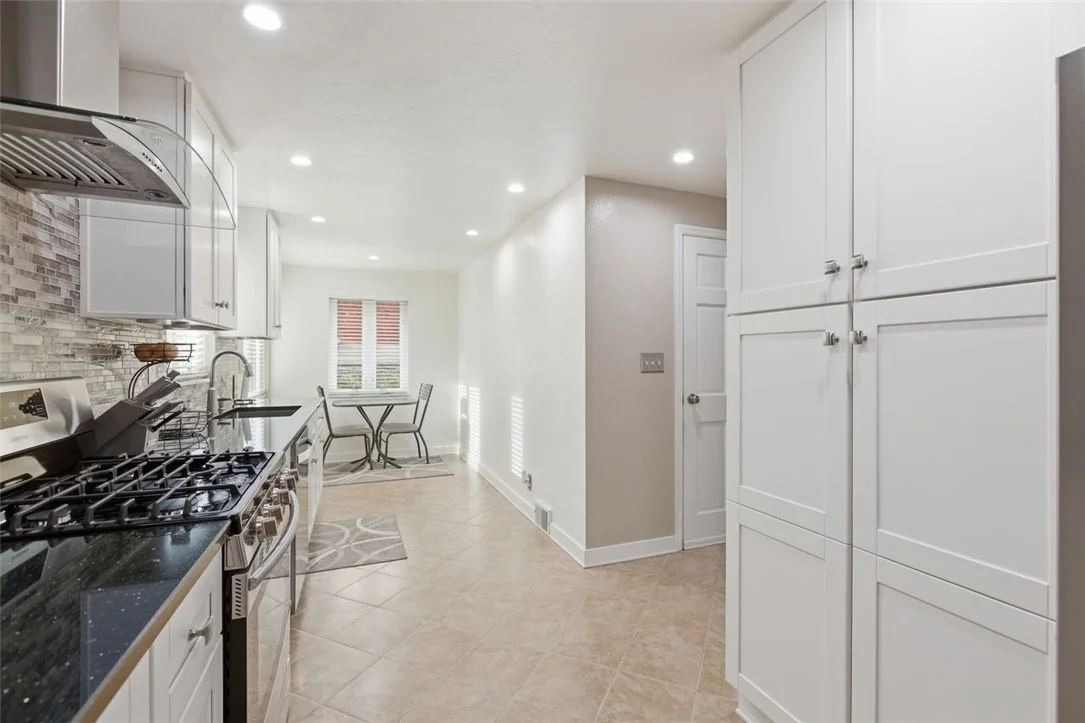 Photo of 120 Crestview Mnr