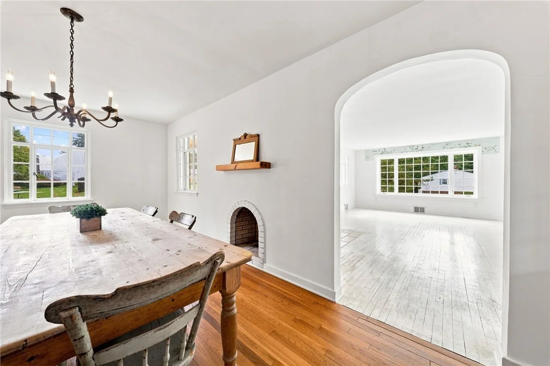 Photo of 2359 James Drive