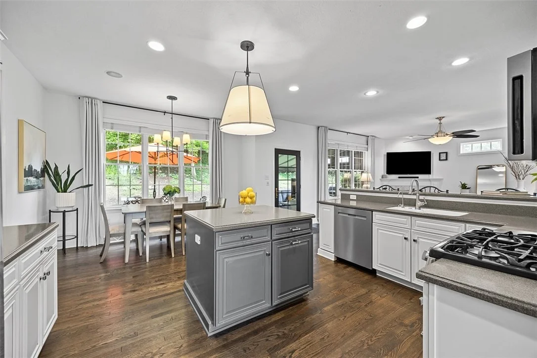 Photo of 4016 Rustic Woods Dr