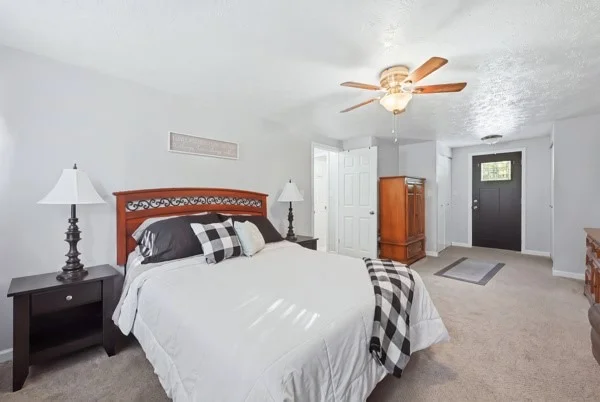 Photo of 1356 Coronado Dr