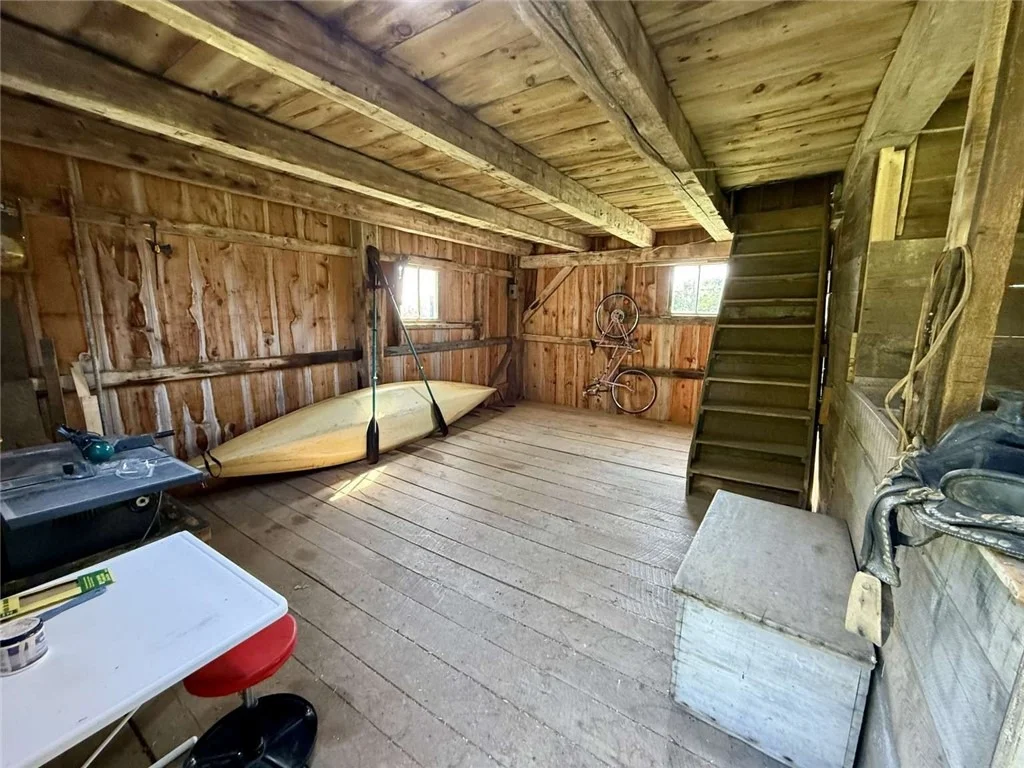Photo of 1233 Mount Jackson Rd