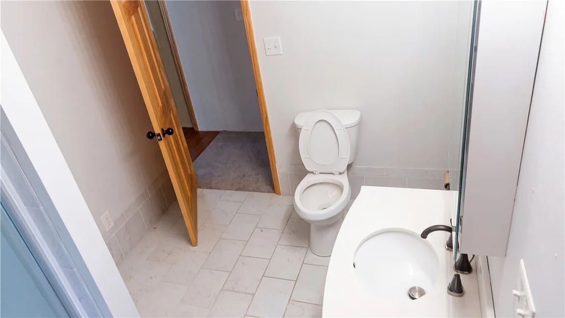 Photo of 101 2nd St