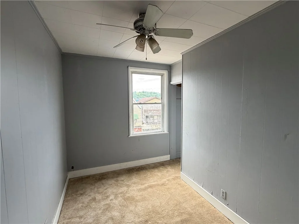 Photo of 549 Thompson