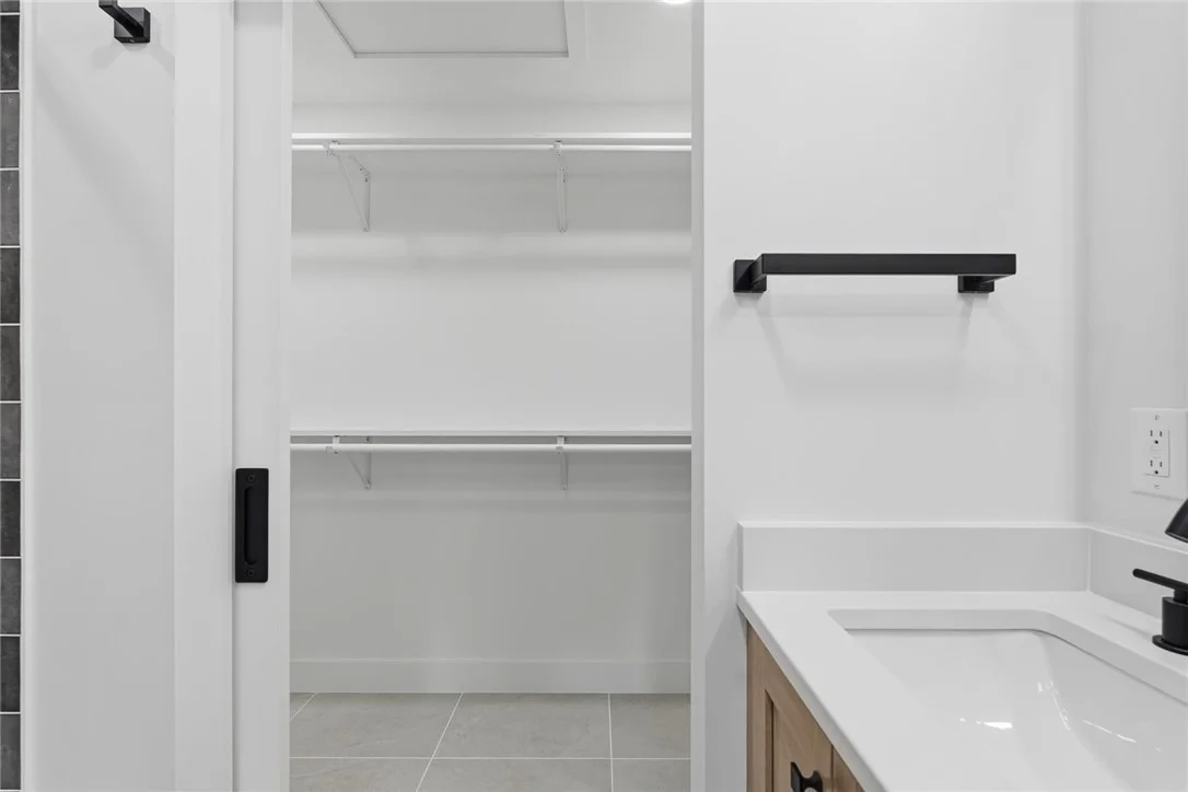 Photo of 517 Harmony Rd