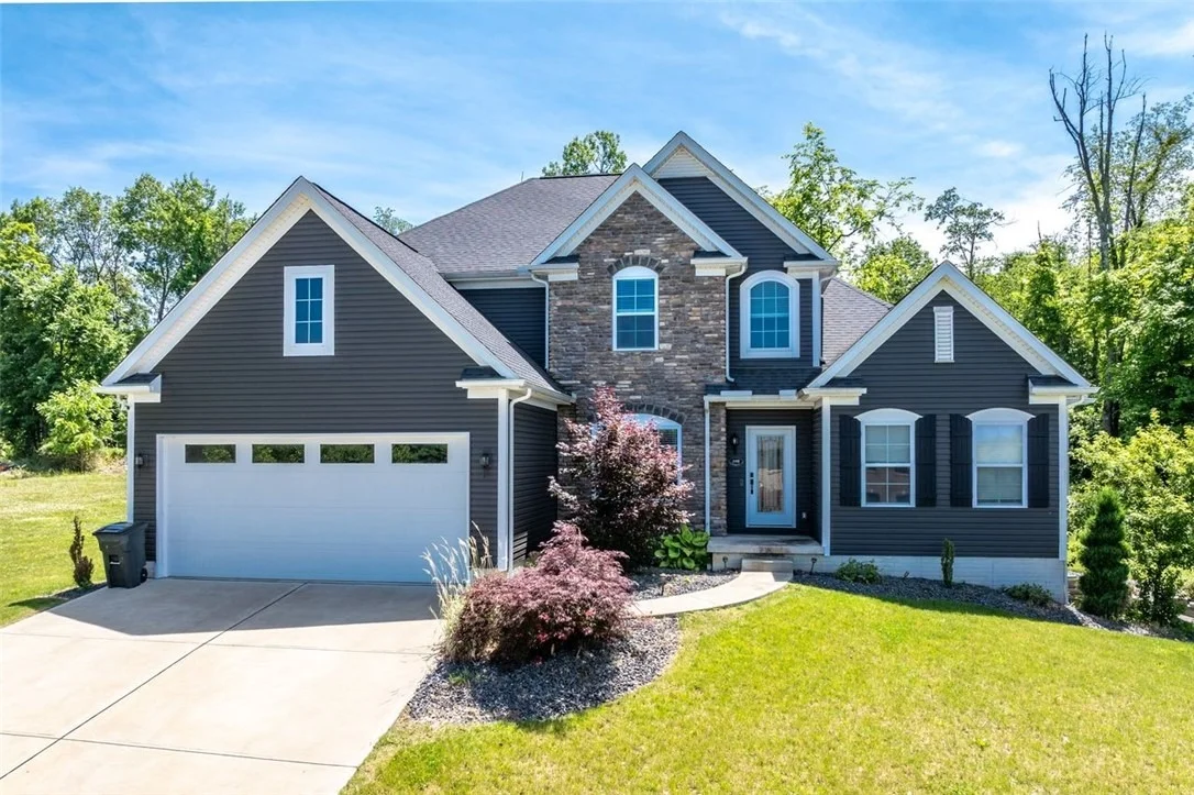 Photo of 102 Eagle Lane
