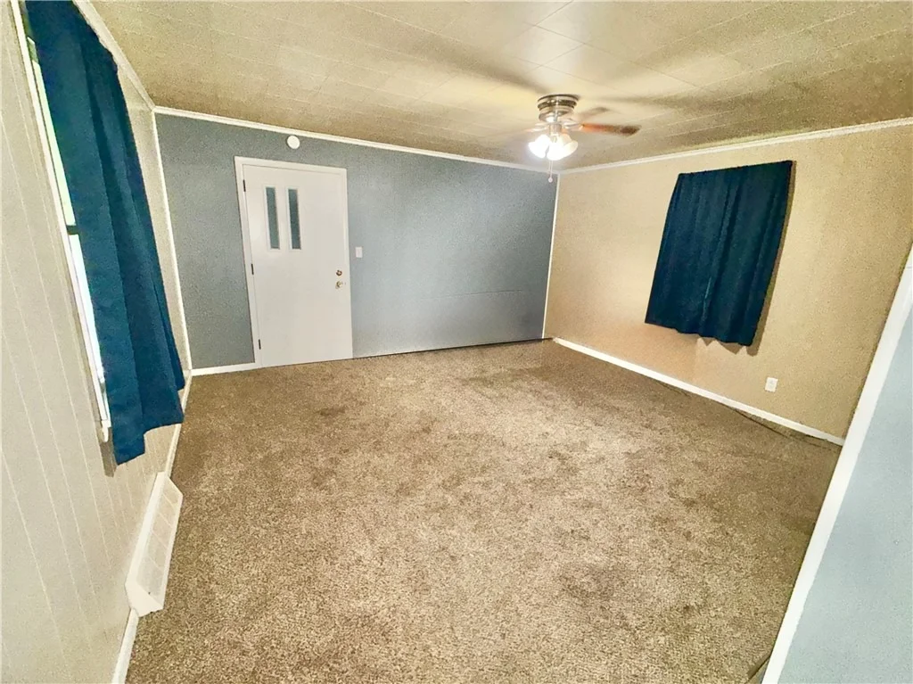 Photo of 243 Third Ave