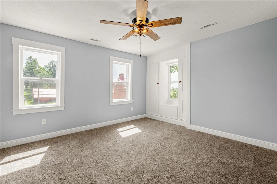 Photo of 167 Washington Pike