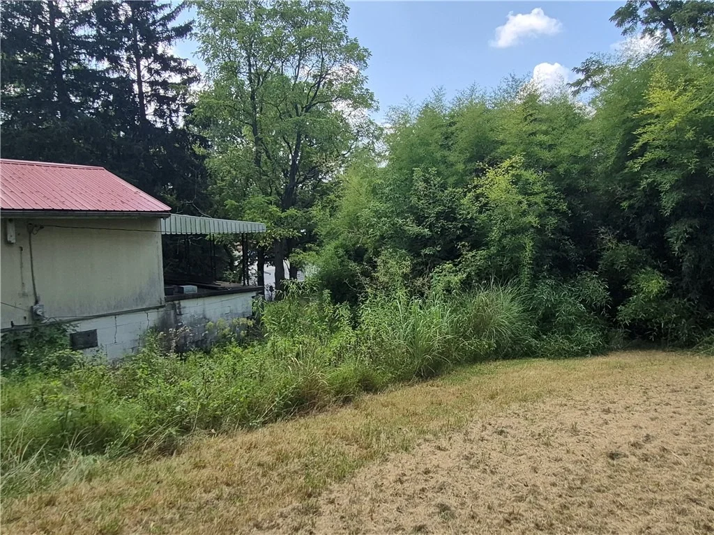 Photo of 609 Beatty Rd