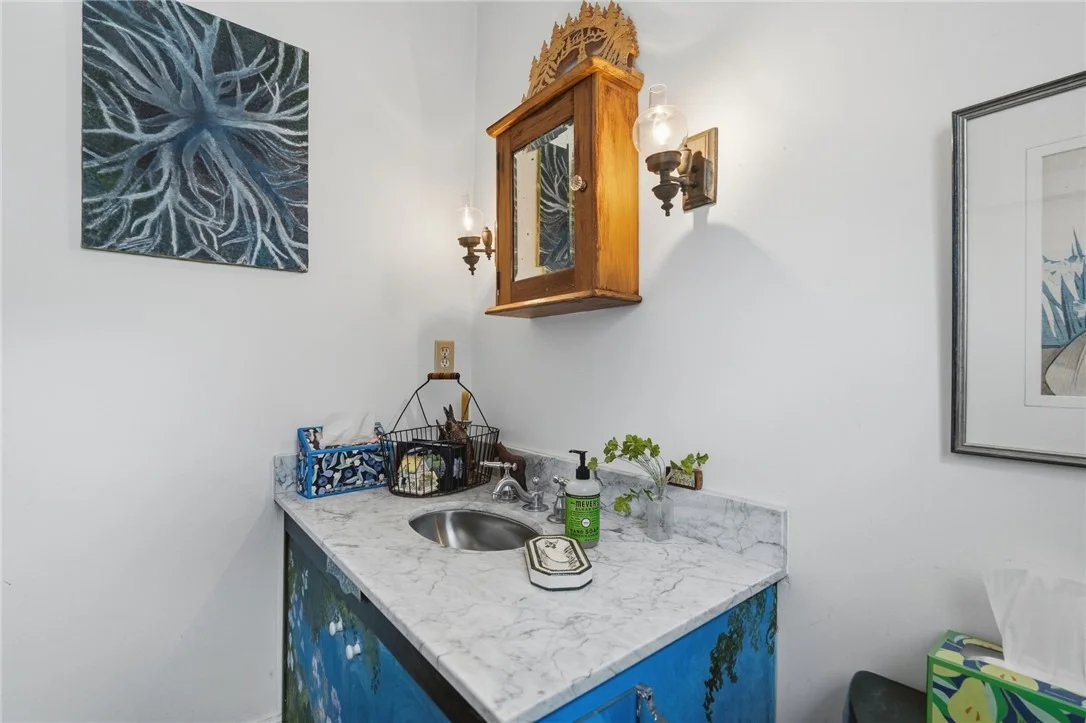 Photo of 2359 James Drive