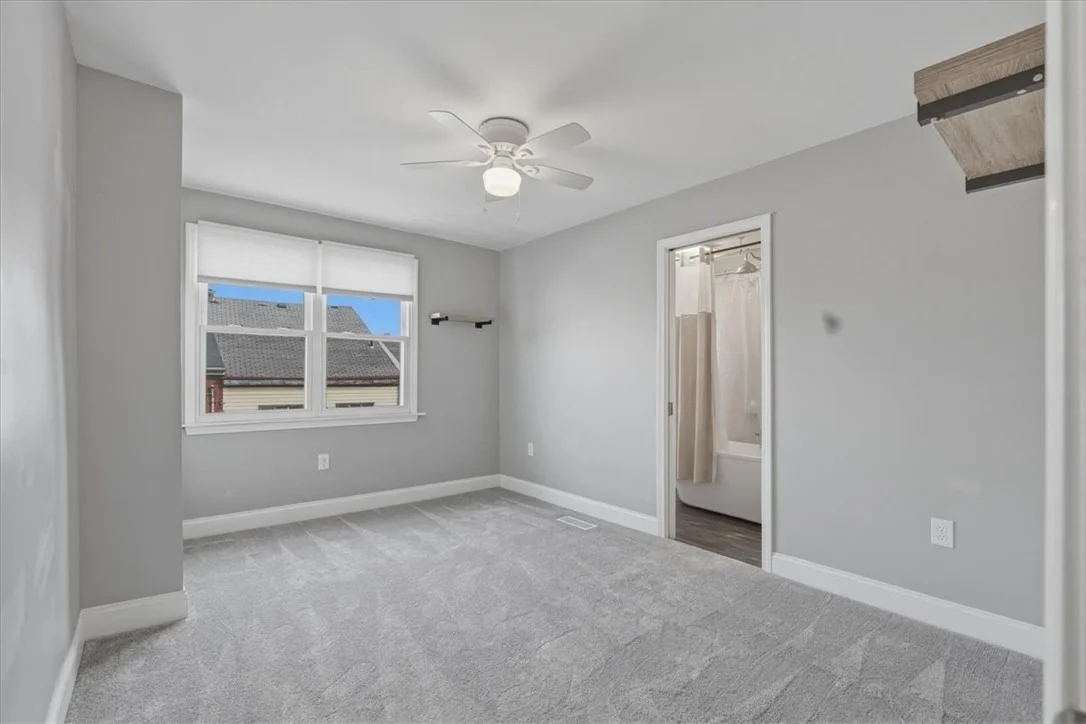 Photo of 162 Pius St