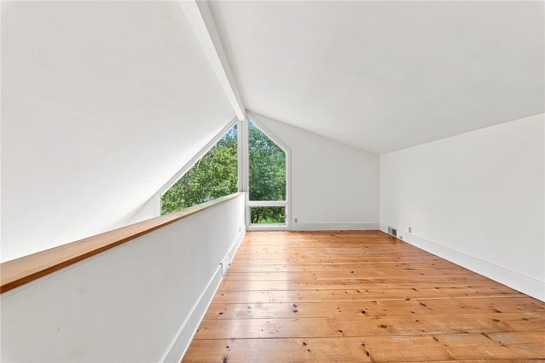 Photo of 2359 James Drive