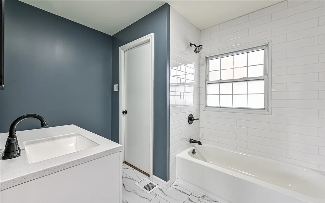 Photo of 151 Walnut St