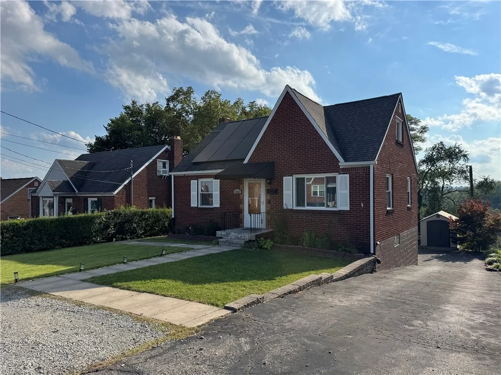 Photo of 3652 Oakleaf Road