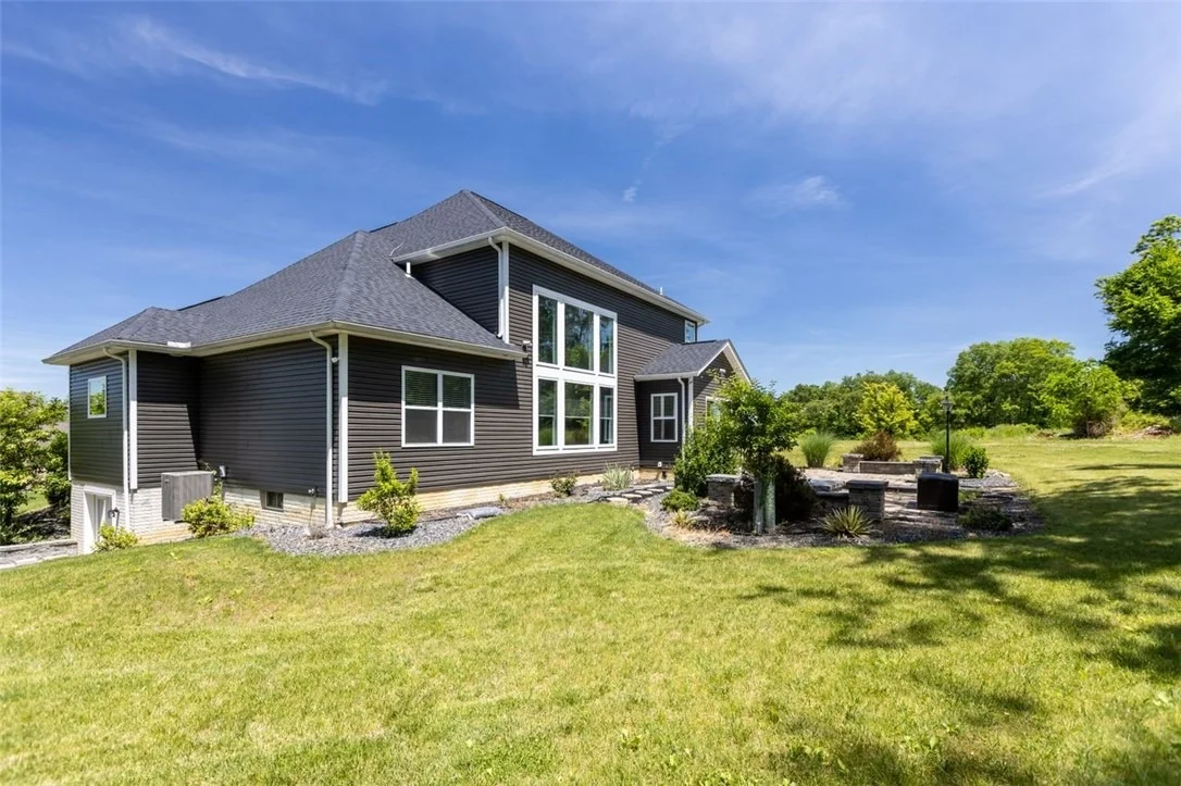 Photo of 102 Eagle Lane