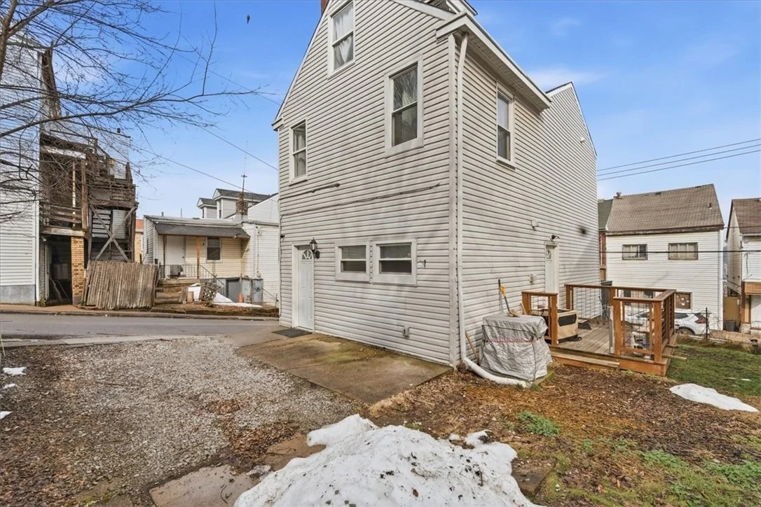 Photo of 162 Pius St
