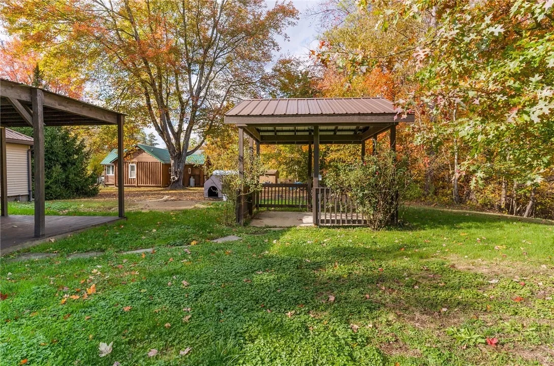 Photo of 2740 Maple Ln