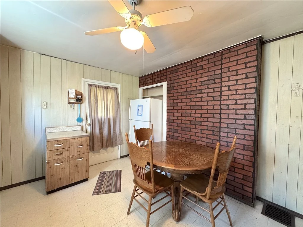 Photo of 3003 Riverside Dr