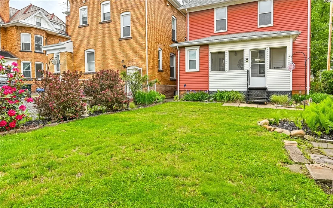 Photo of 339 Park St