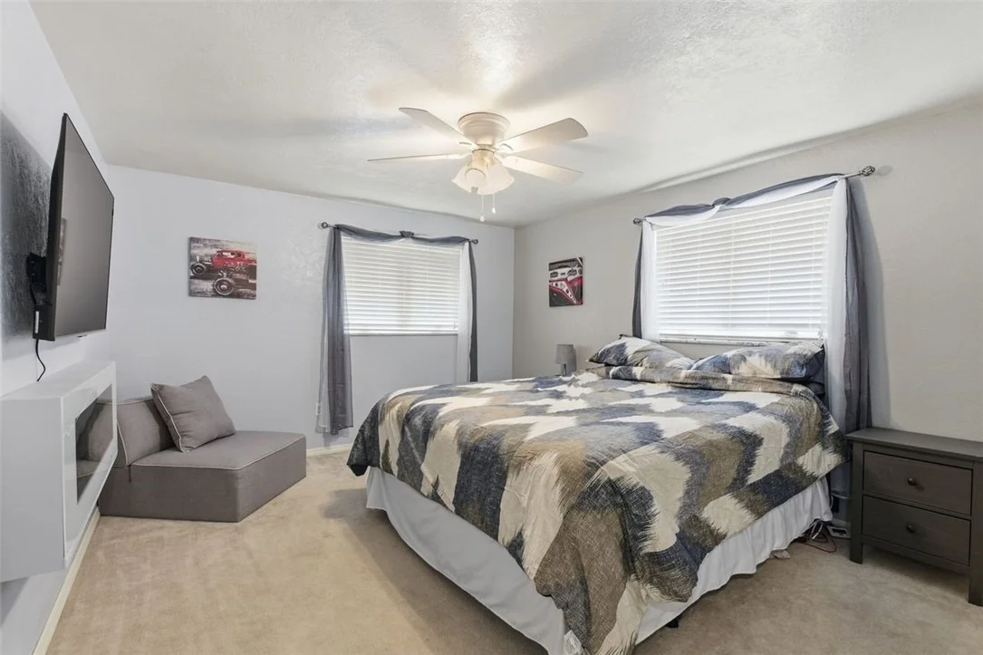 Photo of 120 Crestview Mnr