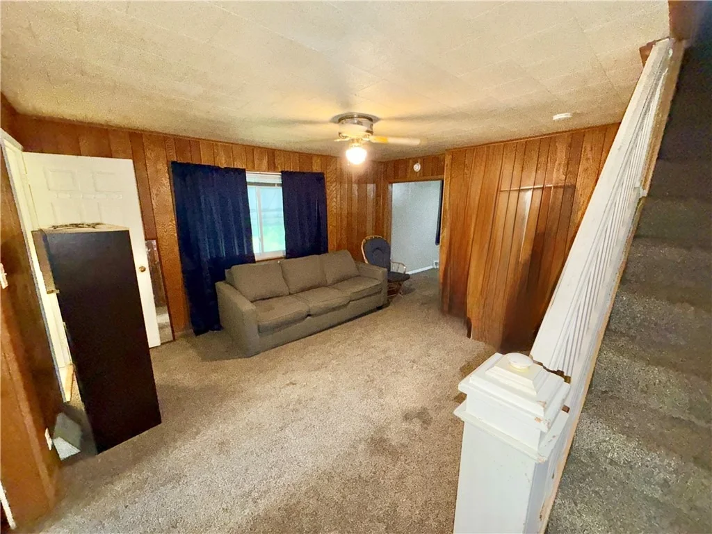 Photo of 243 Third Ave
