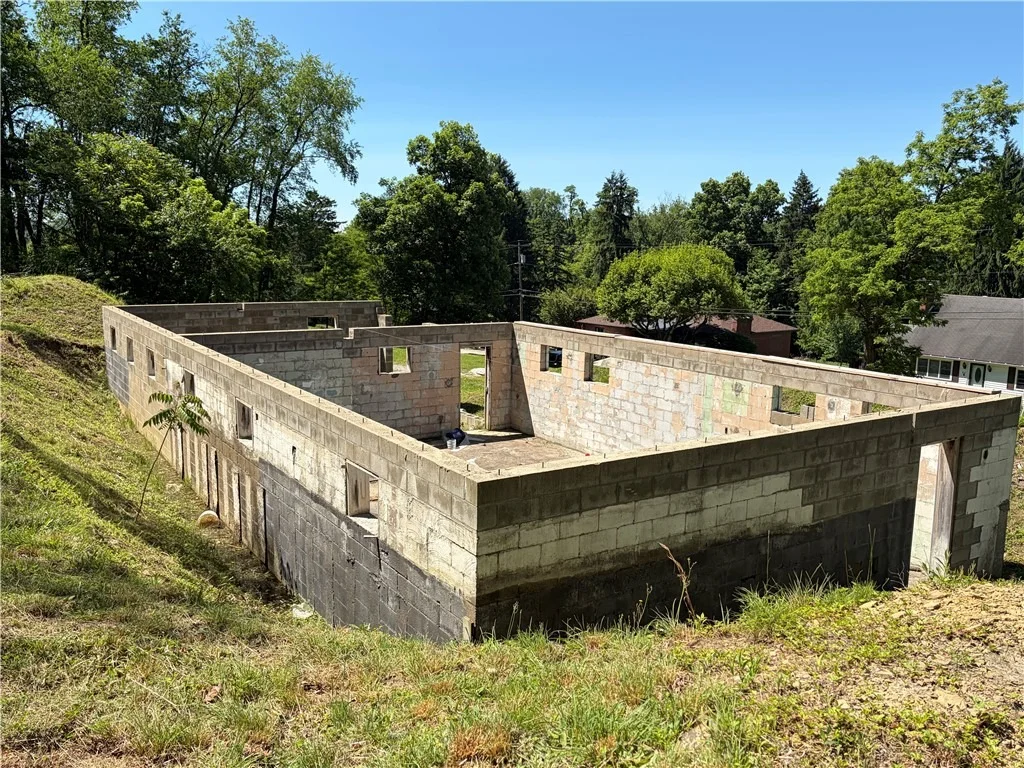 Photo of 250 Hazel Kirk