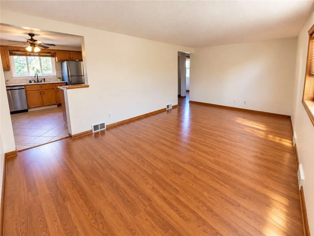 Photo of 1321 Hornbake Dr