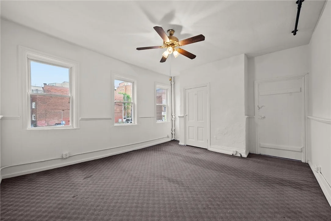 Photo of 2016 Sidney St