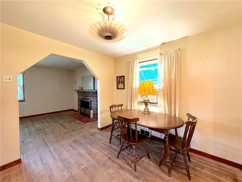 Photo of 14531 Ridge Rd