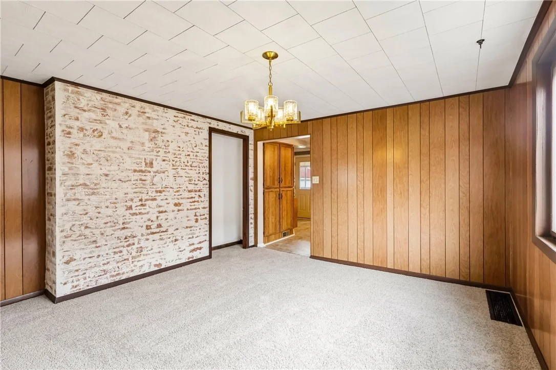 Photo of 480 Allison