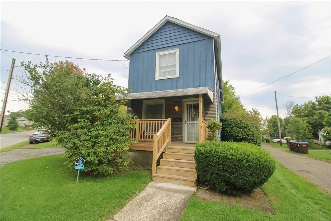 Photo of 760 Division St