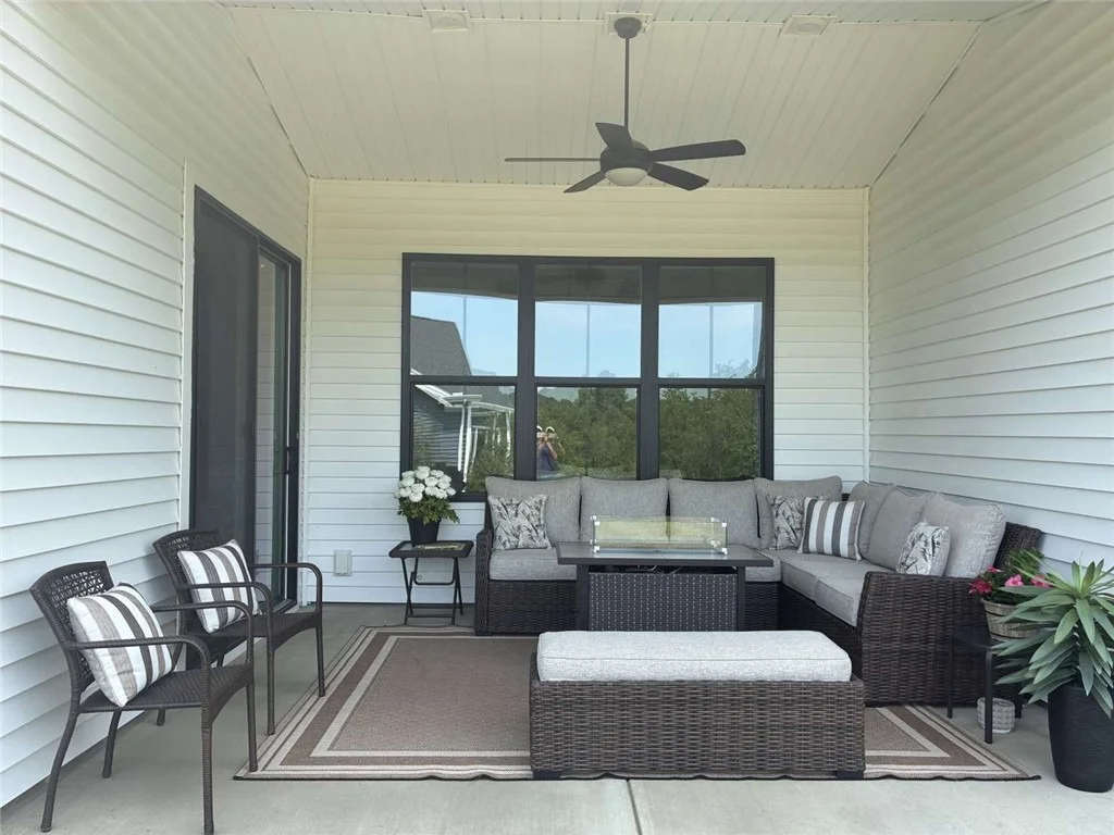 Photo of 1033 Pasture Dr
