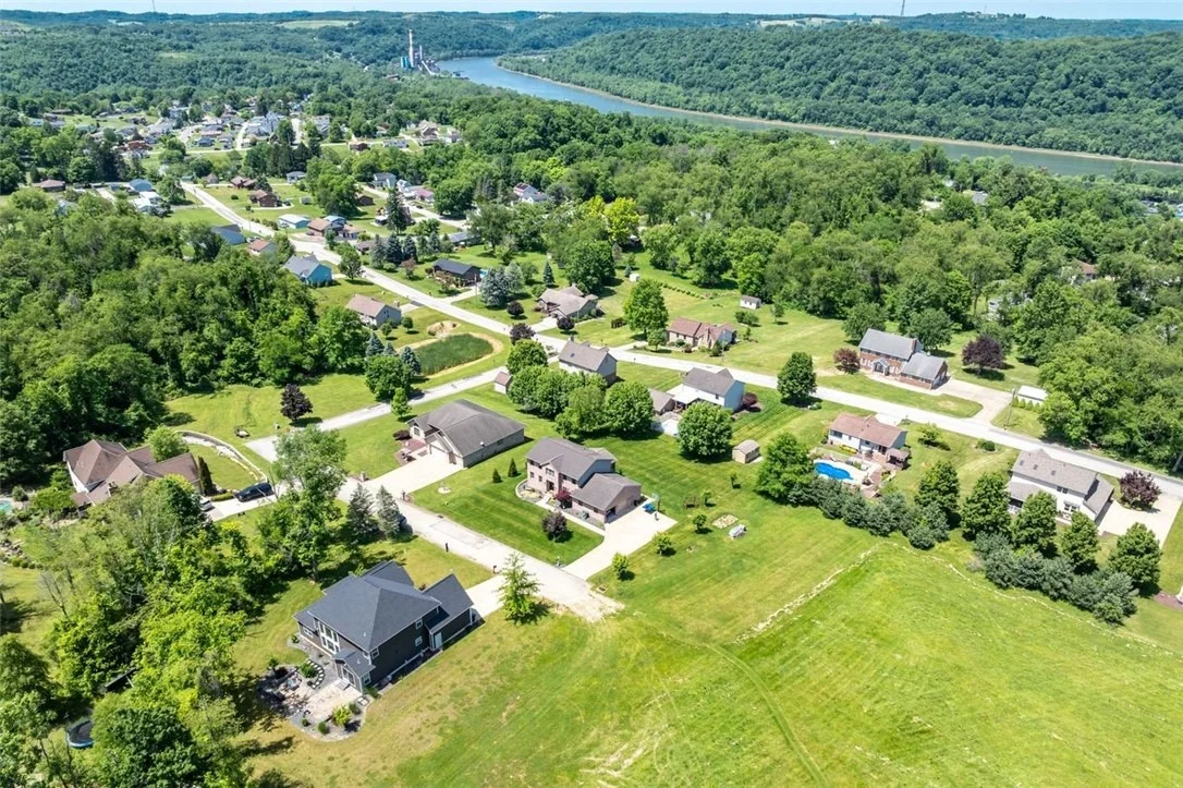 Photo of 102 Eagle Lane