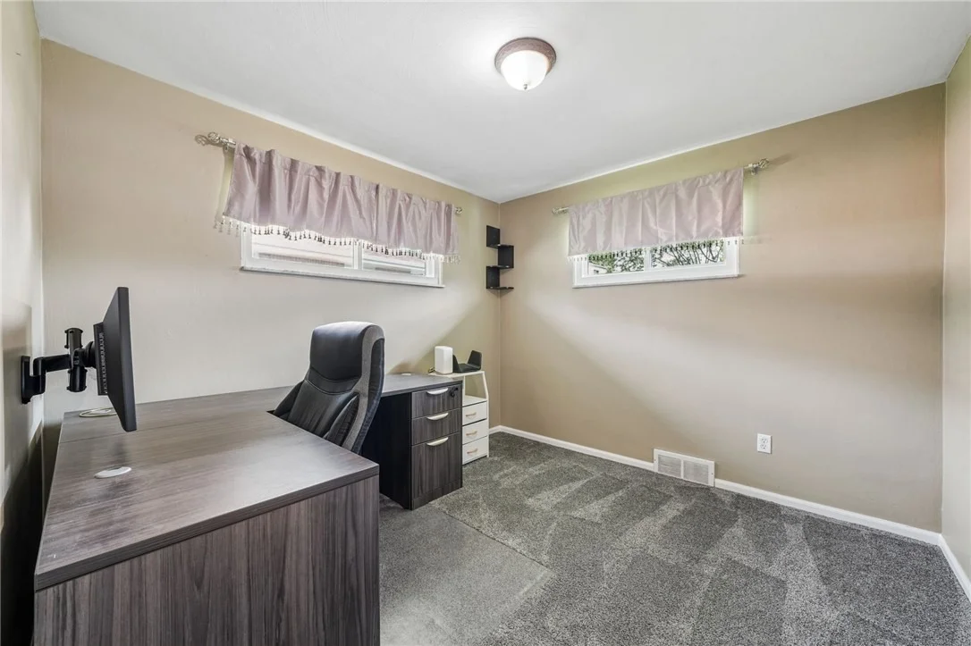 Photo of 123 Manchester Drive