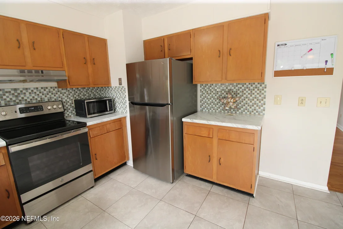 Photo of 302 SHORE Drive