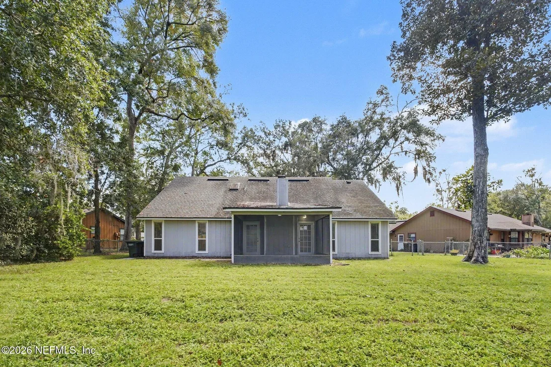 Photo of 6284 WINDWARD Court