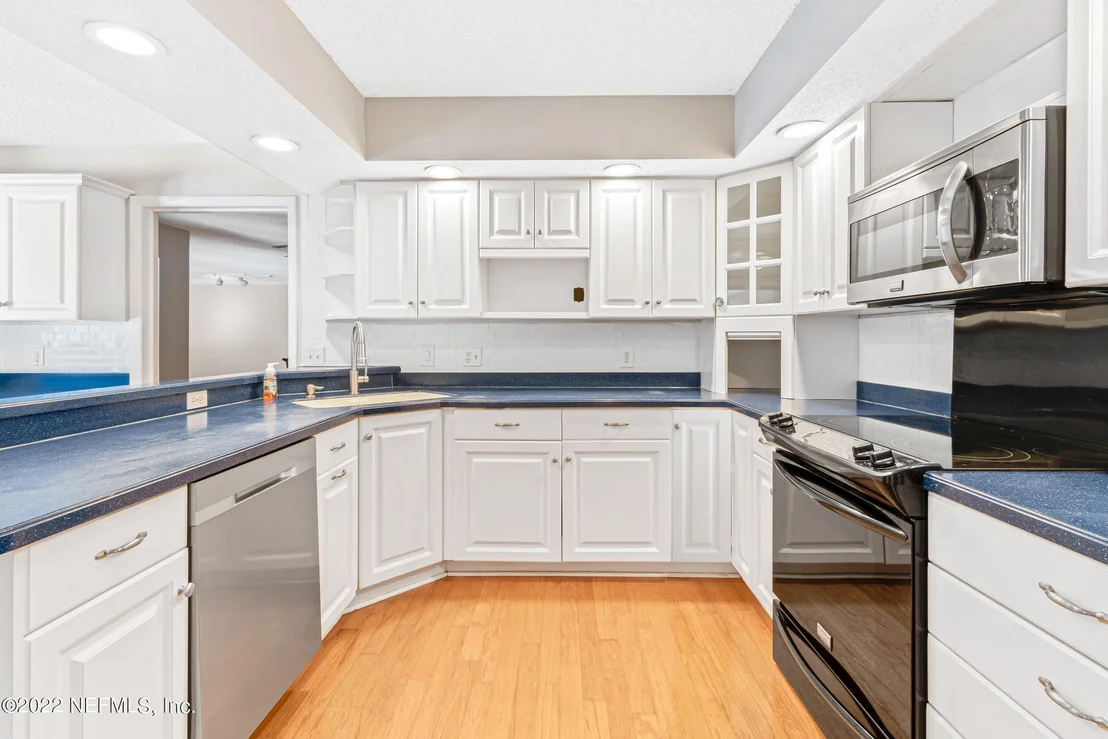 Photo of 10312 SCOTT MILL Road