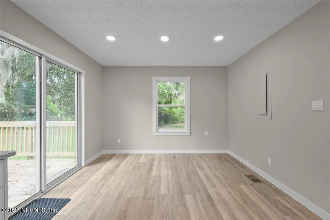 Photo of 1620 COUNTY ROAD 13