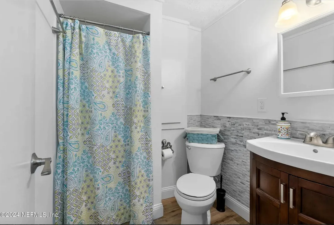 Photo of 152 MANRESA Road
