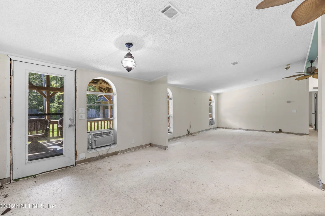 Photo of 124 PENNY BROOKE Lane