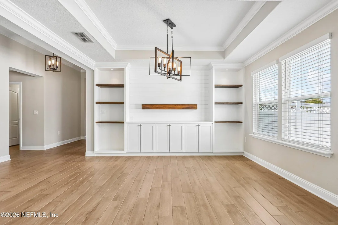 Photo of 1208 CASTLE TRAIL Drive