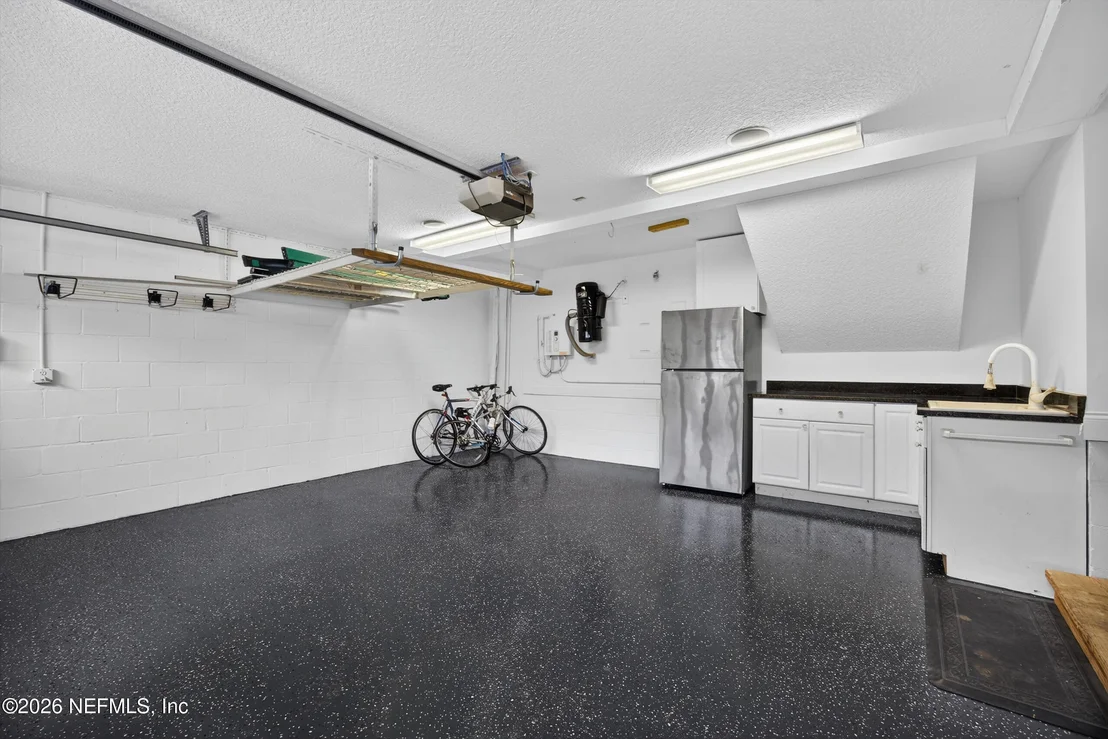 Photo of 117 ISLAND COTTAGE Way