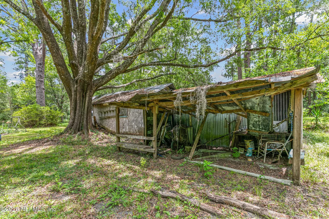 Photo of 44125 JARRETT Road