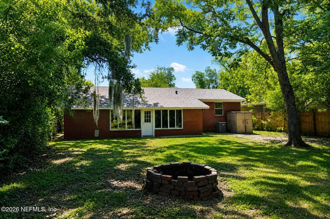 Photo of 1320 PLACID Place