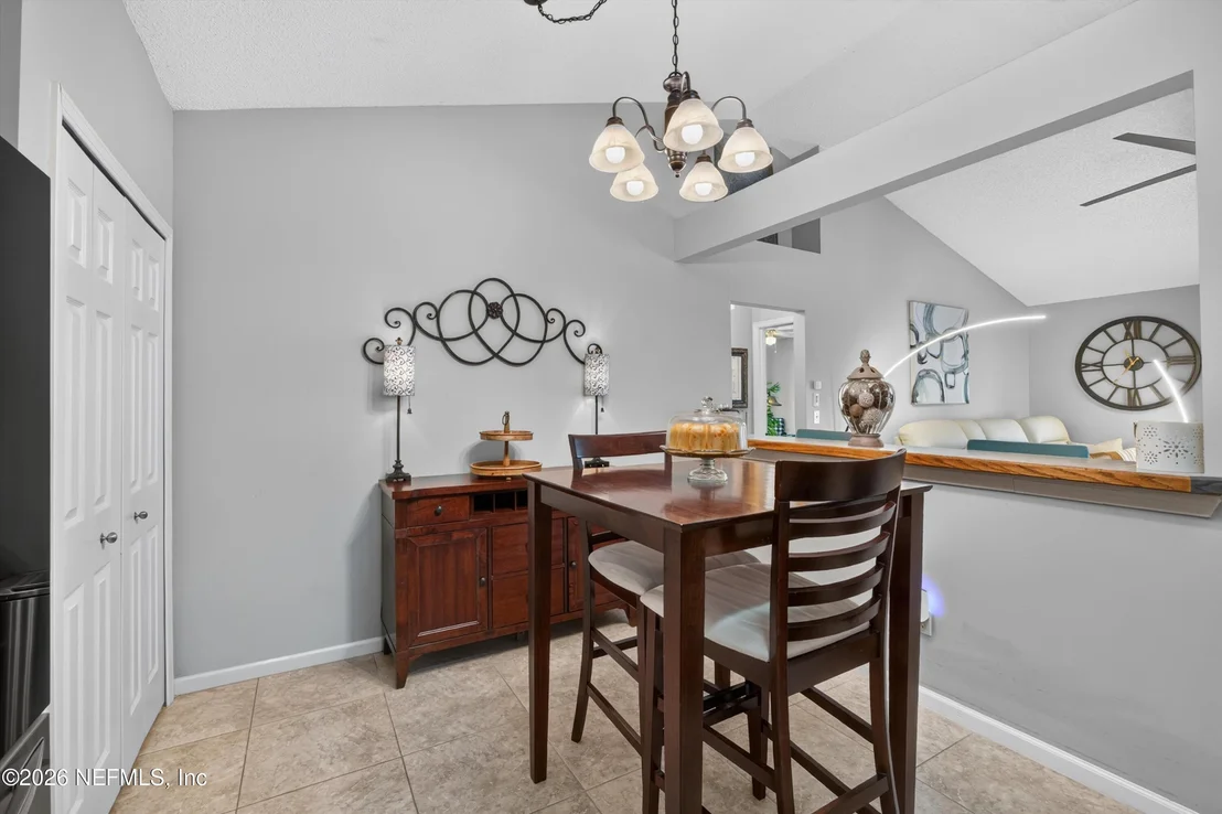 Photo of 3067 WAVERING Lane
