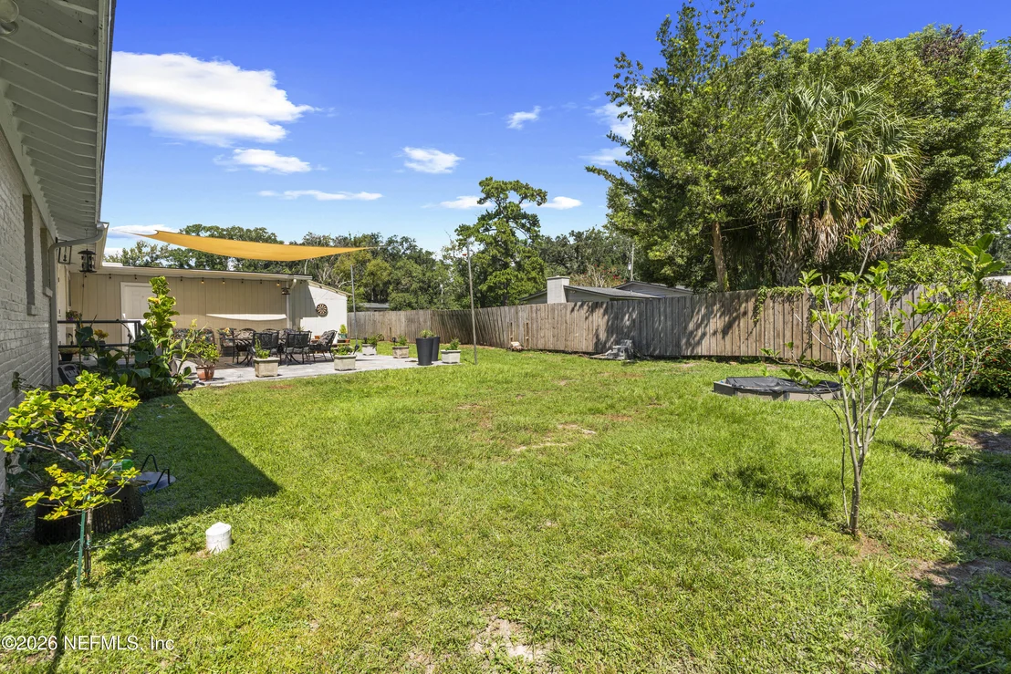 Photo of 4703 QUEEN Lane