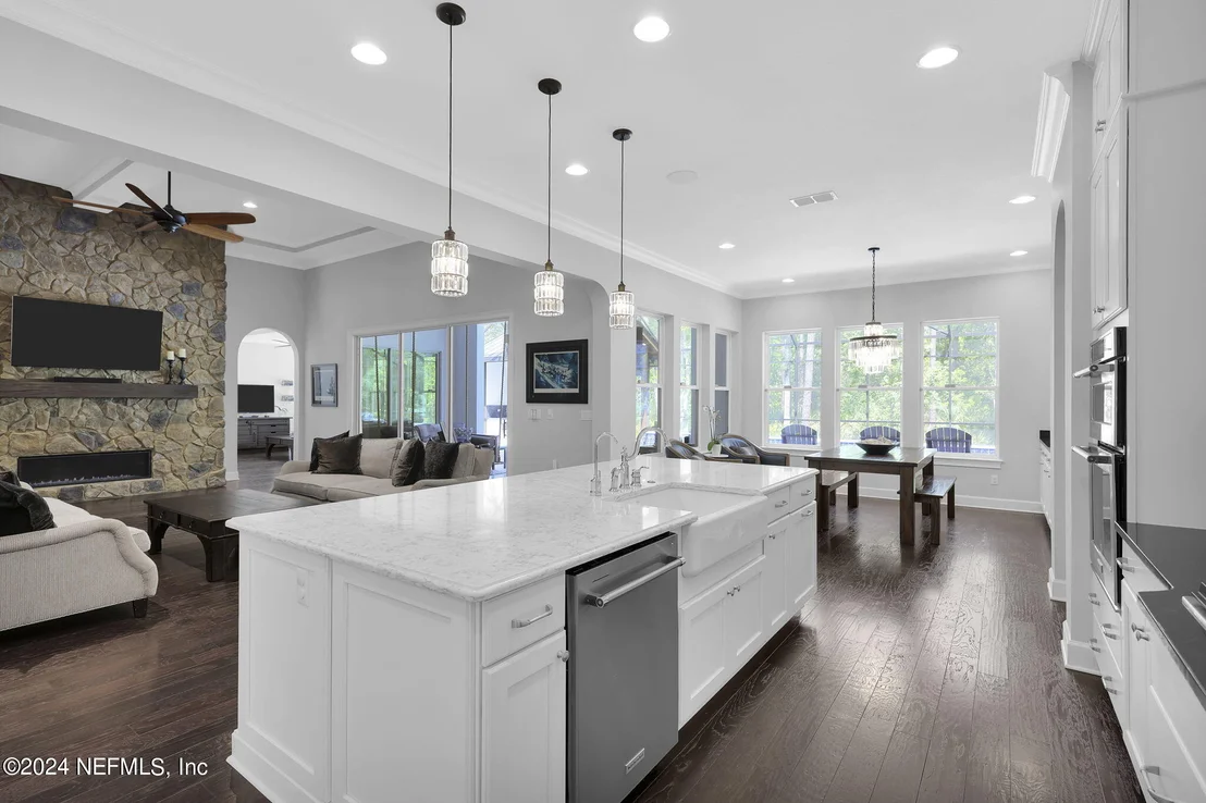 Photo of 249 DEER VALLEY Drive